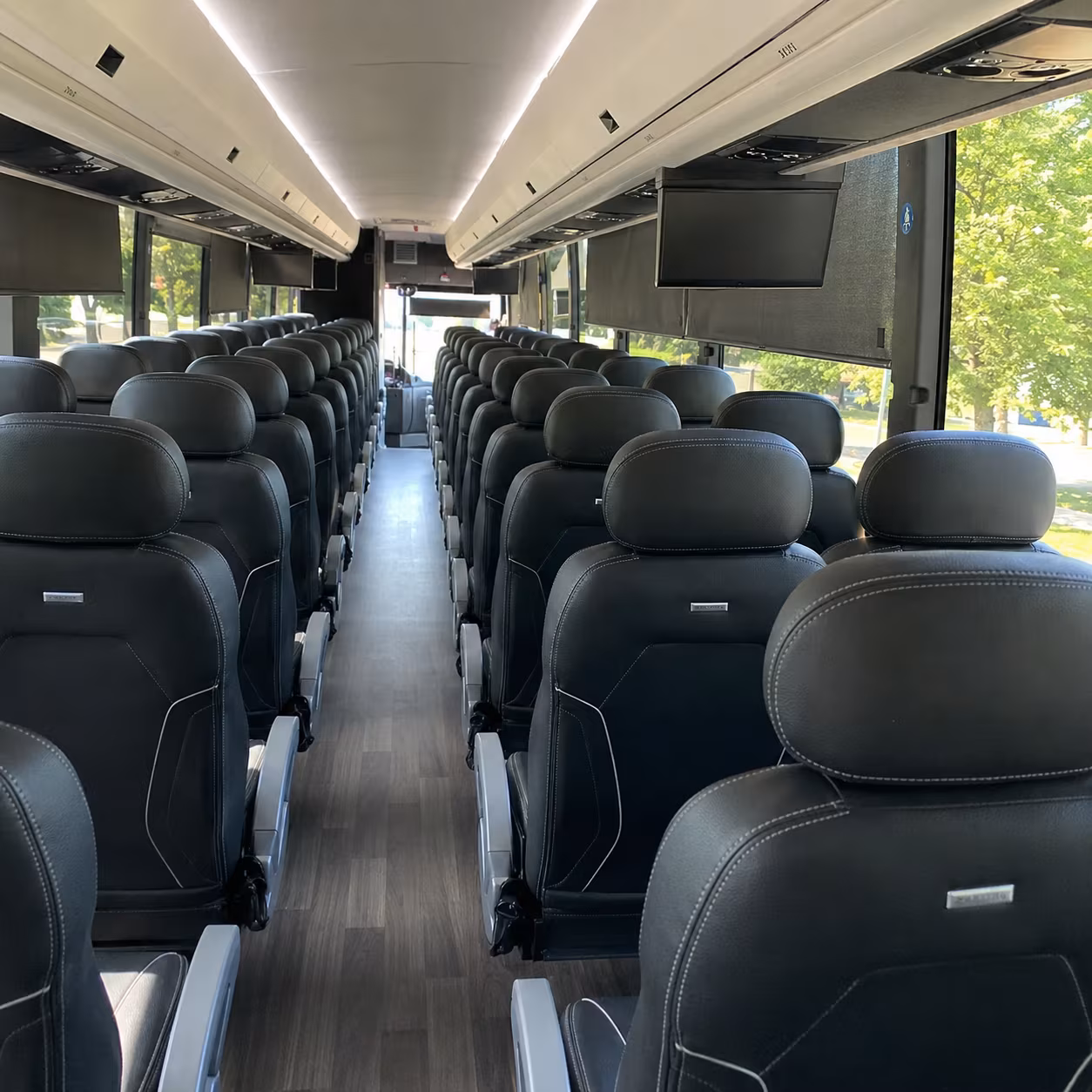 book a bus for your next airport transfer 2
