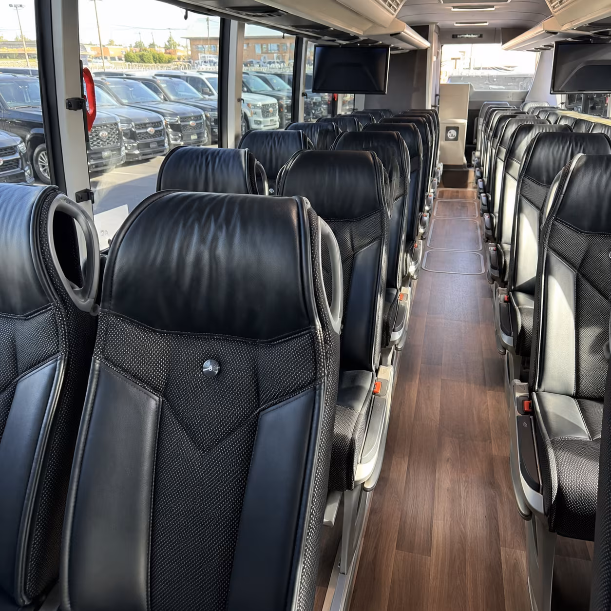charter buses for museum and science center field trips in san diego