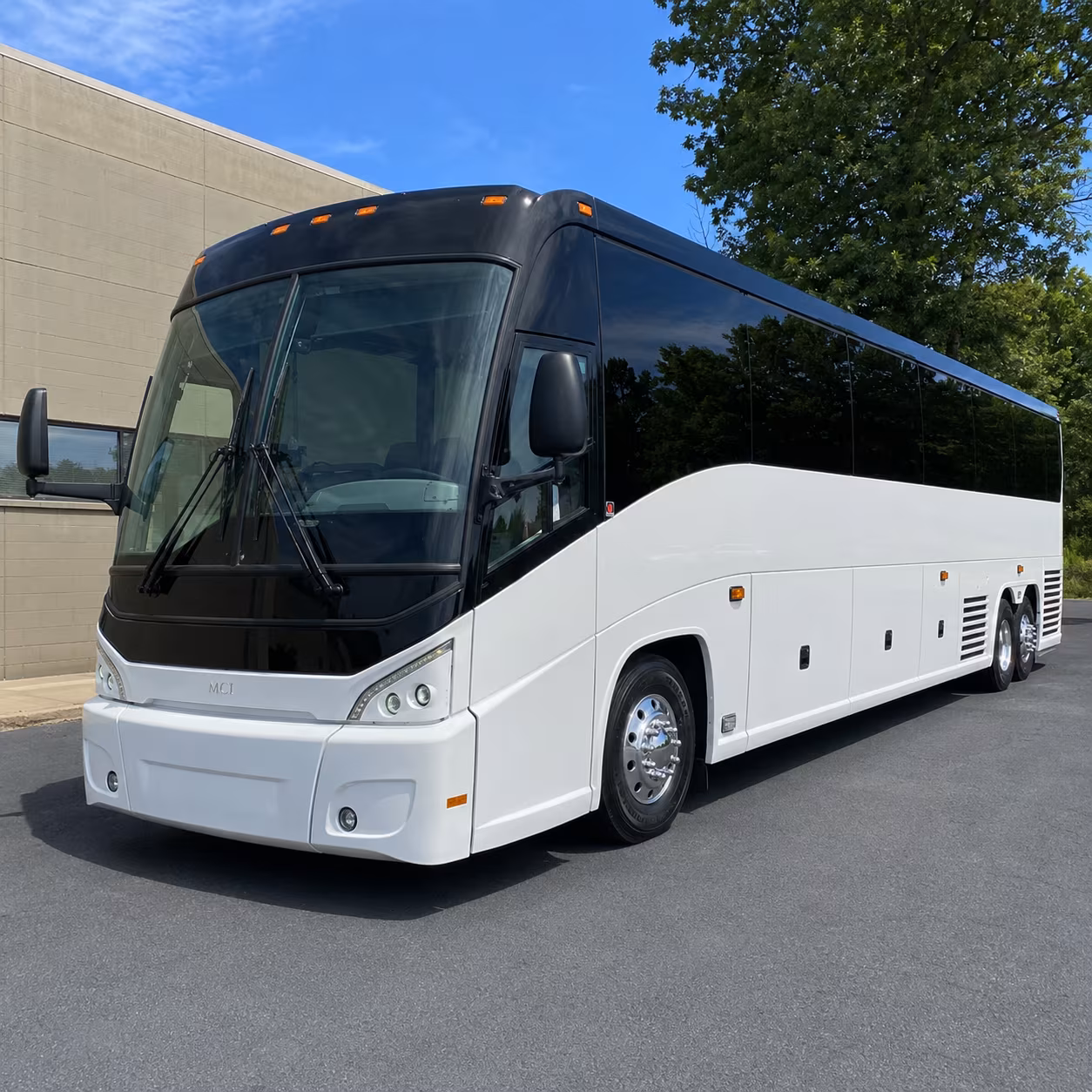 long distance charter buses from san diego to la stadiums and away games