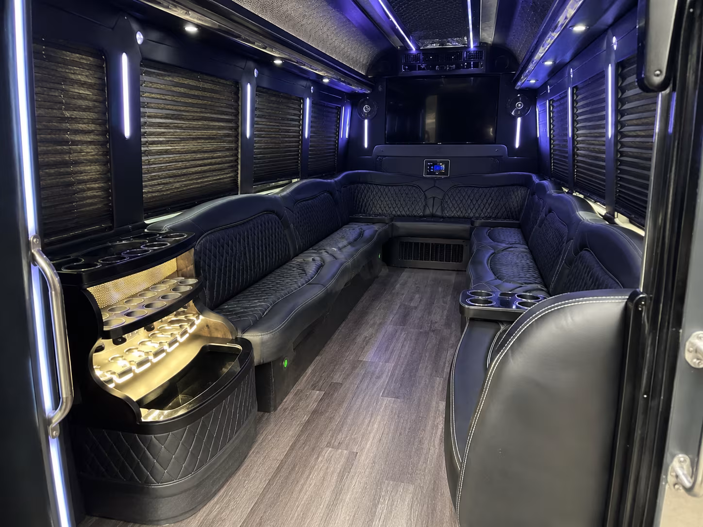 party buses and charter buses to padres games at petco park