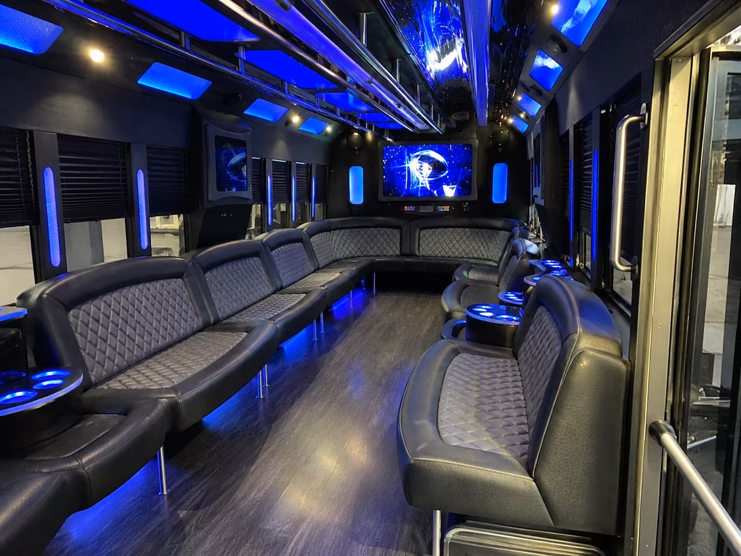 san diego 28 passenger party bus interior